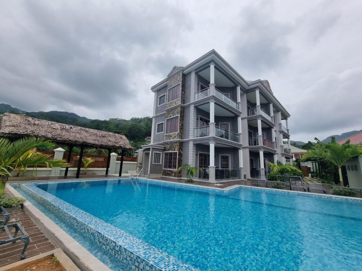 Phoenix Apartments วิกตอเรีย ภายนอก รูปภาพ